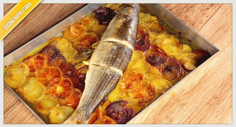 Baked mullet with potatoes, Neapolitan cuisine recipe