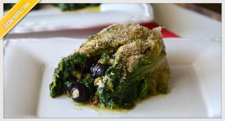 Upholstered escarole, the Neapolitan recipe