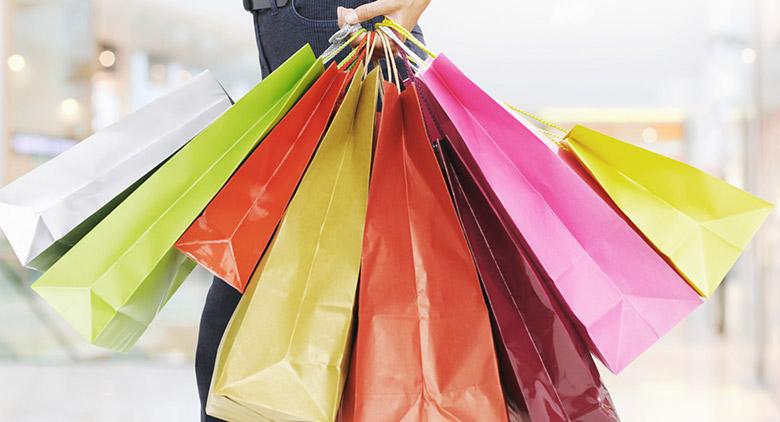 Shopping, saldi estivi 2017 a Napoli
