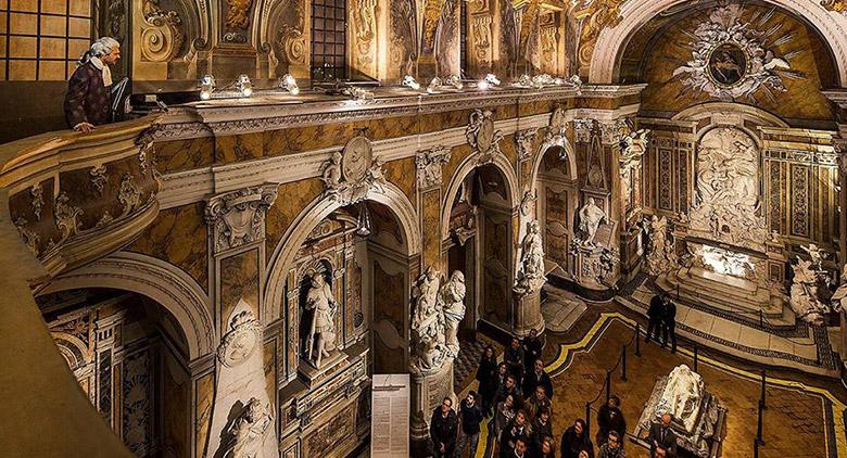 The visit theatricalized the Testament of Stone to the Sansevero Chapel