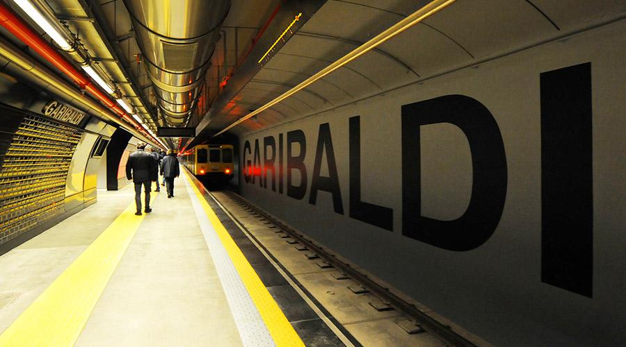 Metro linea 1 Napoli, chiusura anticipata 12 e 13 luglio 2017