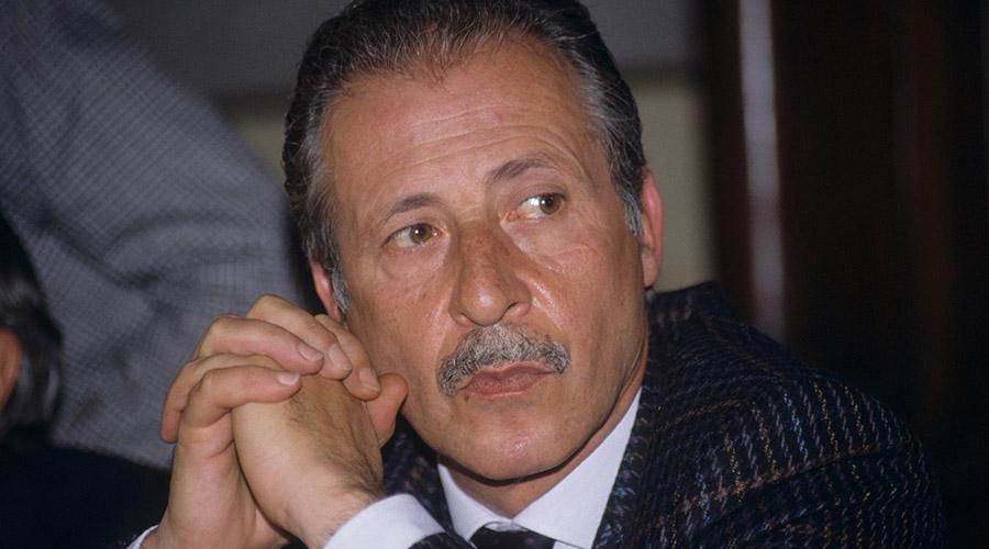 Paolo Borsellino，在那不勒斯的Maschio Angioino的纪念晚会