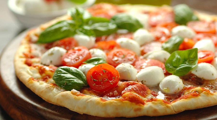 Pizza margherita al filetto