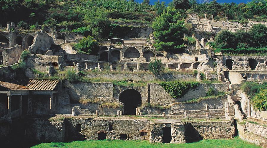 Festival d'art dramatique aux Thermes de Baia: spectacles et bus de Naples