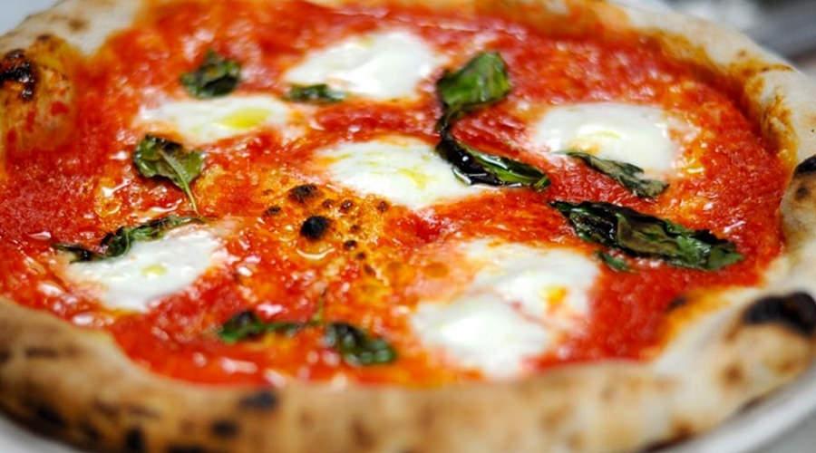 Die besten Pizzerien Italiens befinden sich im Michelin-Führer 2018 alle in Neapel