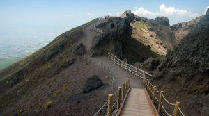 Gran Cono trail on Vesuvius, excursion on the reopened road