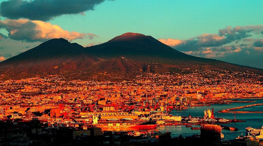 Vesuvius at night