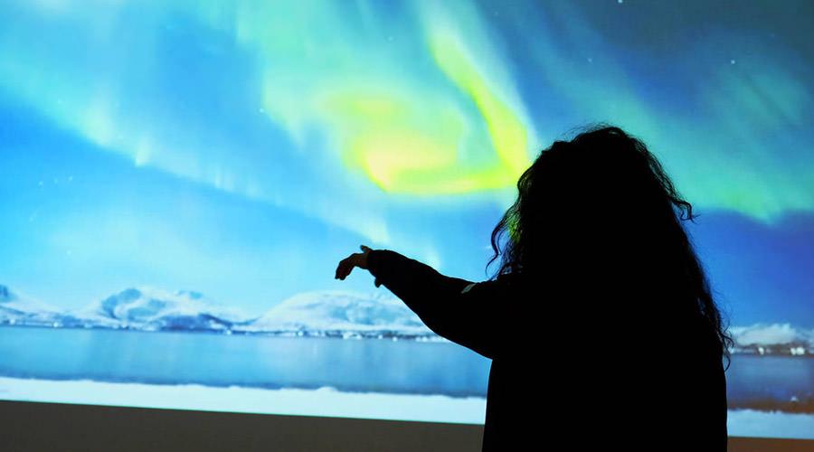 Exposición interactiva del Polo Norte en Città della Scienza, aurora boreal