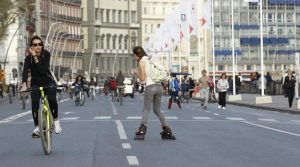 19年2017月XNUMX日のナポリの生態学的日曜日：交通禁止と非難