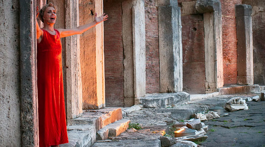 In Pompeii the Mobile Theater arrives: free itinerant shows among the archaeological excavations