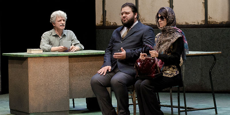 L'ora di ricevimento al Teatro Bellini di Napoli