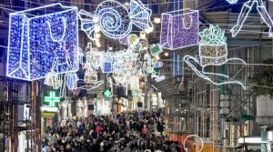 Luminarie di Natale 2017 a Napoli: le luci si accenderanno anche quest'anno