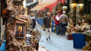 Noël à Naples: les meilleures promenades de Noël entre les marchés et les lumières