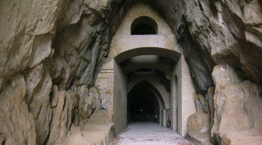 Crypta Neapolitana au parc Virgilio à Naples