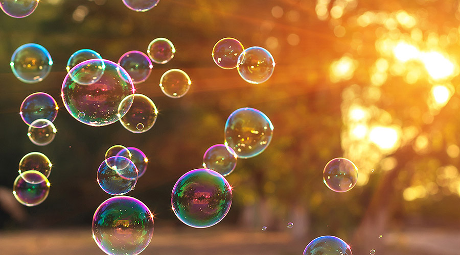 Soap bubbles, show in Pietrarsa