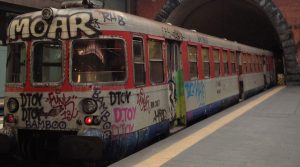 Circumflegrea a Napoli, la stazione Traiano chiude per atti vandalici