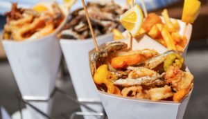 مهرجان طعام الشارع في سورينتو 2017: العروض والموسيقى والطبخ الاستعراضي