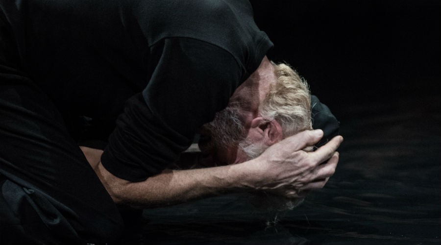 O show Il Mercante di Venezia encenado na Galleria Toledo em Nápoles