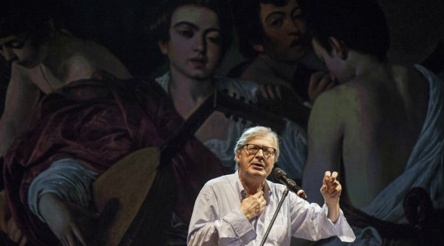Caravaggio, spettacolo con Vittorio Sgarbi al Teatro Augusteo di Napoli: un viaggio tra arte e musica