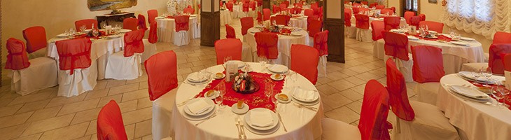 Tenuta Astroni in Naples, tables in the hall