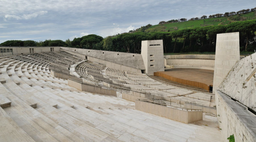 Arena Flegrea Neapel