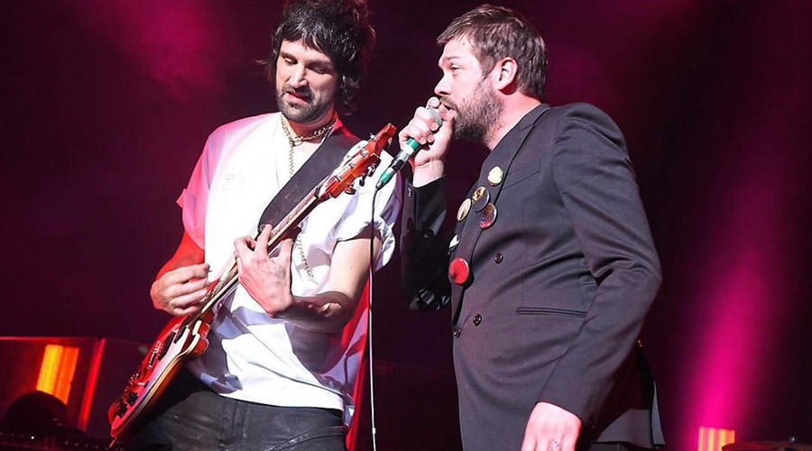 Концерт Kasabian на Flegrea Arena в Неаполе: концерт, посвященный року