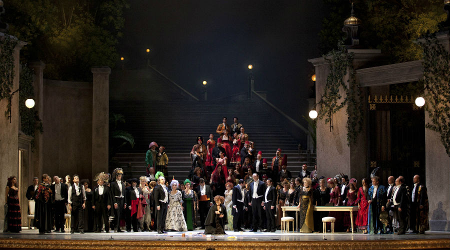 La Traviata im San Carlo in Neapel