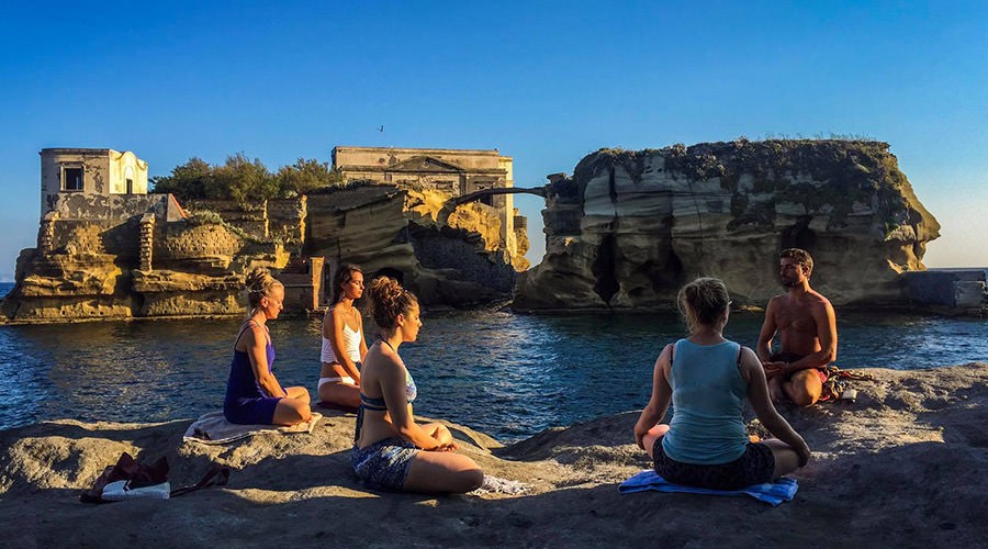 YoGaiola, Yoga-Unterricht bei Gaiola