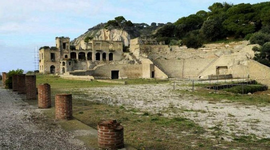 Pausilypon Archaeological Park en Nápoles