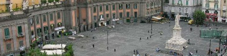 Piazza Dante a Napoli