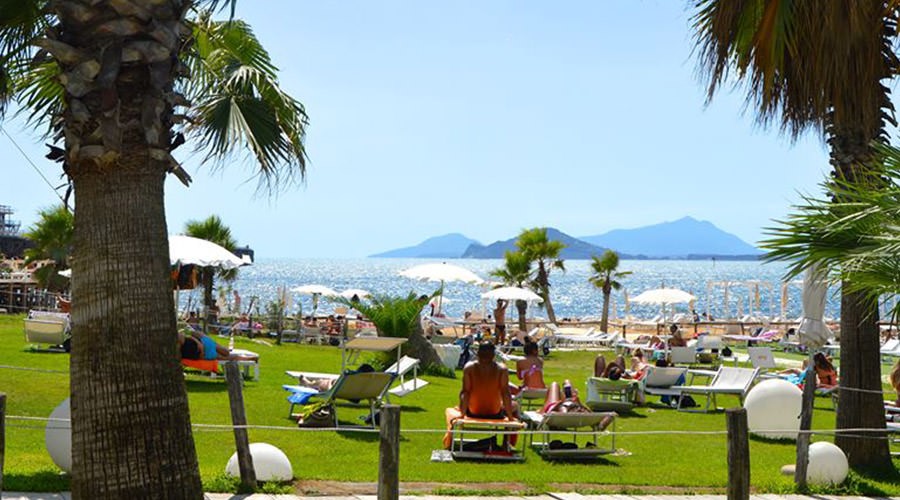 Relax all'Arenile di Bagnoli a Napoli