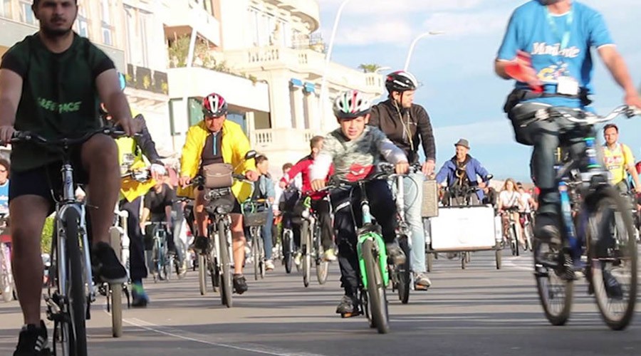 Festival de Bicicletas de Naples, paseo en grupo