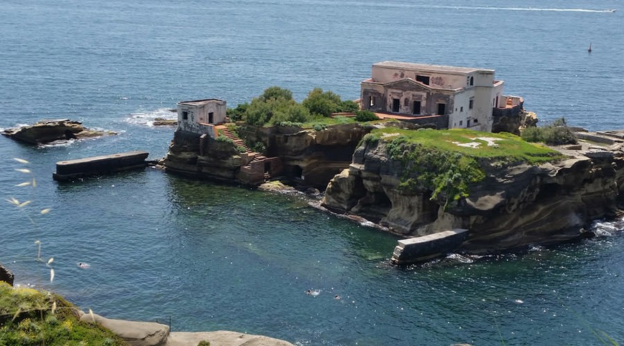 Immersione virtuale alla Gaiola a Napoli con visita al Parco Archeologico del Pausilypon