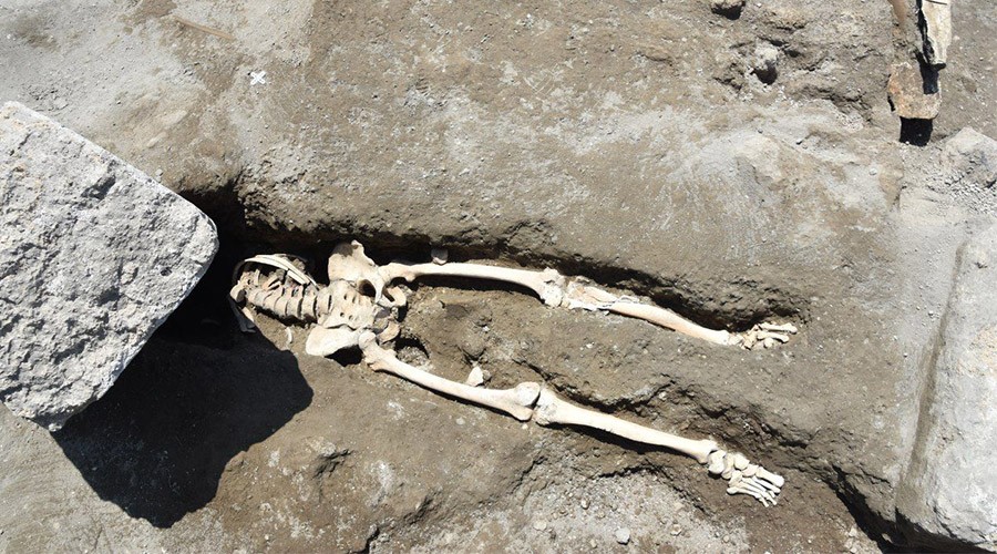 Negli Scavi di Pompei ritrovato uno scheletro