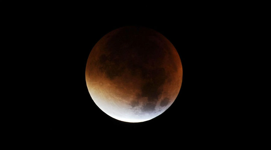 moon eclipse