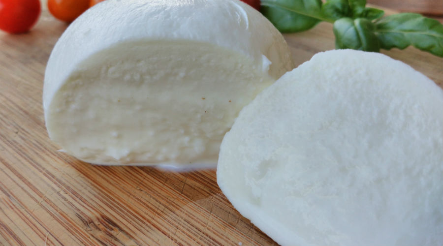 Mozzarella di bufala