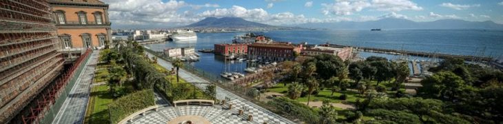 Veduta del Giardino Pensile del Palazzo Reale a Napoli