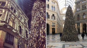 Pyramid alla Galleria Umberto di Napoli, l'albero di Natale con materiali di scarto