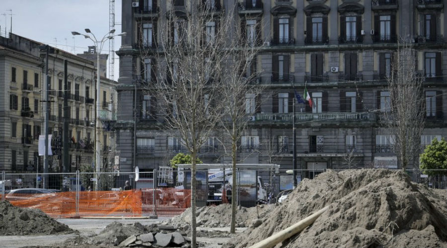 Piazza Garibaldi Naples