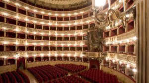 Festa della mamma a Napoli: al San Carlo fiabe e canzoni per i bambini