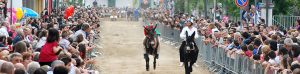 Palio del Casale in Camposano: running on donkeys and street food