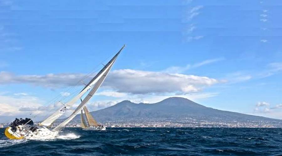 sailing boats in naples