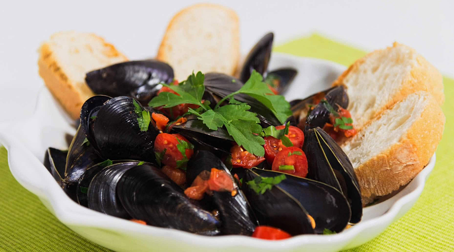 peppered mussels