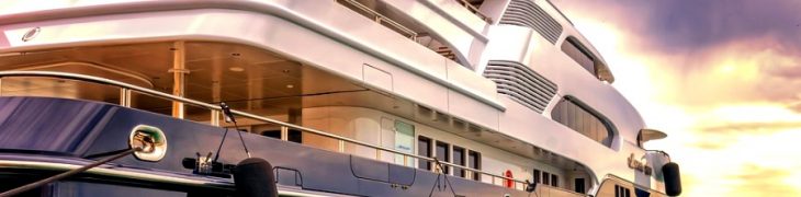 yacht