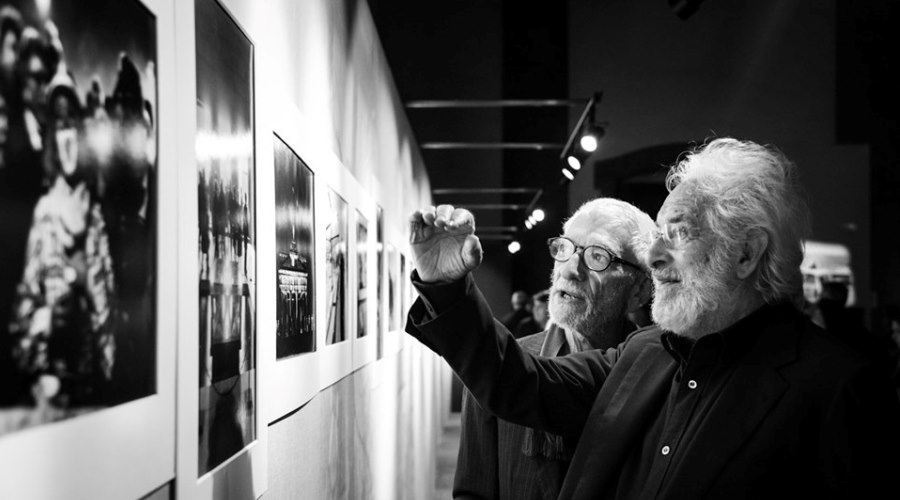 Berlin 1989: бесплатная фотовыставка на Maschio Angioino в Неаполе