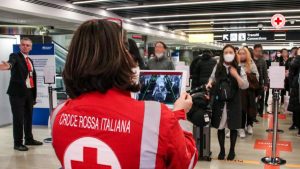 Coronavirus-Notfall: Wie man ein Freiwilliger des Roten Kreuzes wird