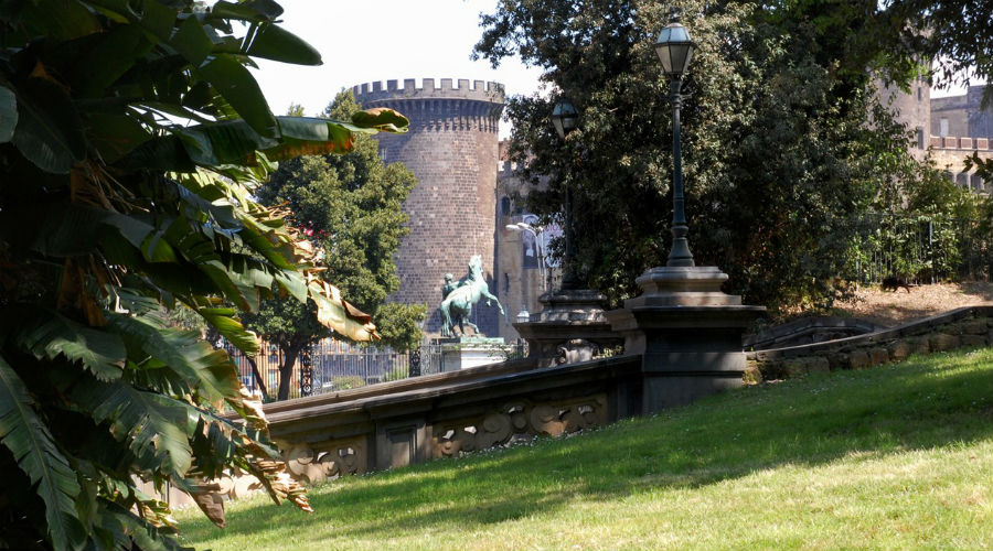 O Jardim Romântico do Palácio Real de Nápoles está aberto aos visitantes