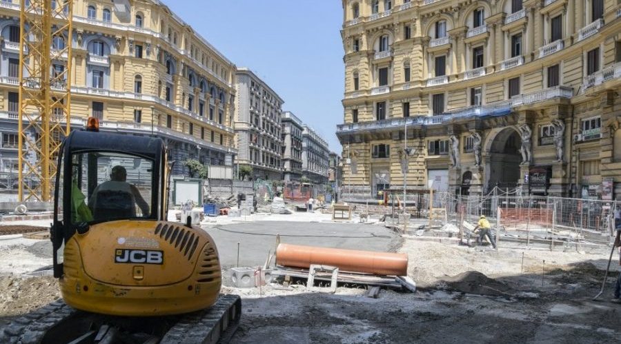 Stazione Duomo a Napoli: via il cantiere della metro linea 1 in Piazza Nicola Amore