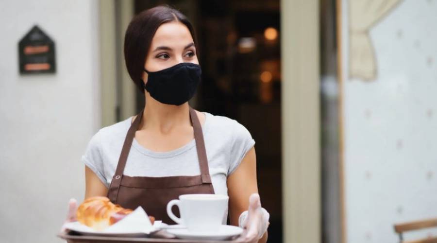 Waitress with mask