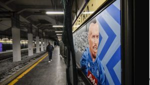 Murales per Hamsik a Quarto, l’opera di Jorit per il calciatore del Napoli